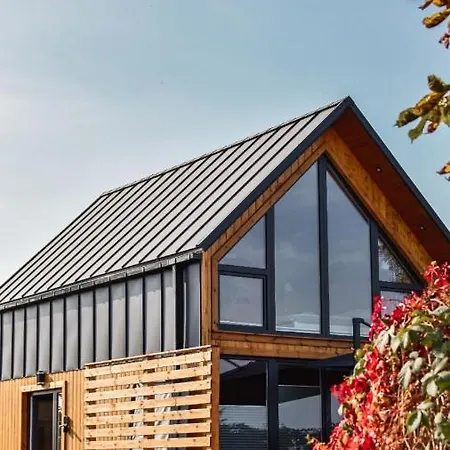 Casas De La Playa Kunice (Lower Silesia)